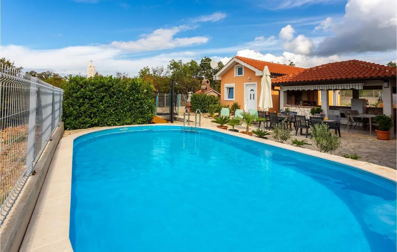 Nice Apartment In Sveti Vid-Miholjice With Wifi