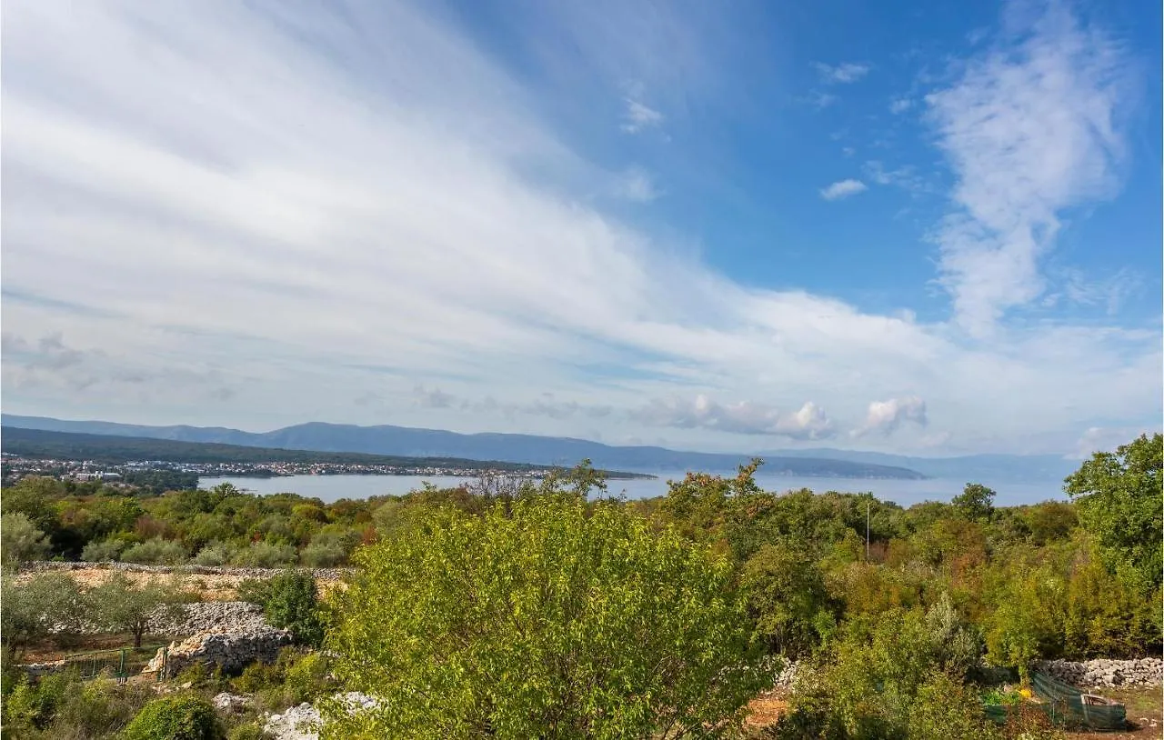 Nice Apartment In Sveti Vid-Miholjice With Wifi