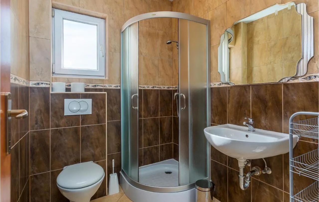 Nice Apartment In Sveti Vid-Miholjice With Wifi
